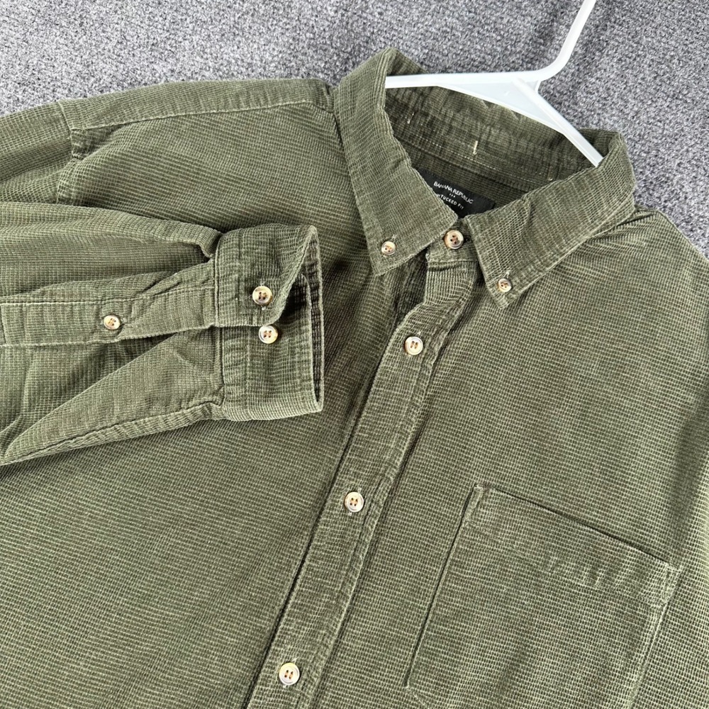 Banana Republic Corduroy Shirt Mens XL Extra Large Green Untucked Fit Fine Wale